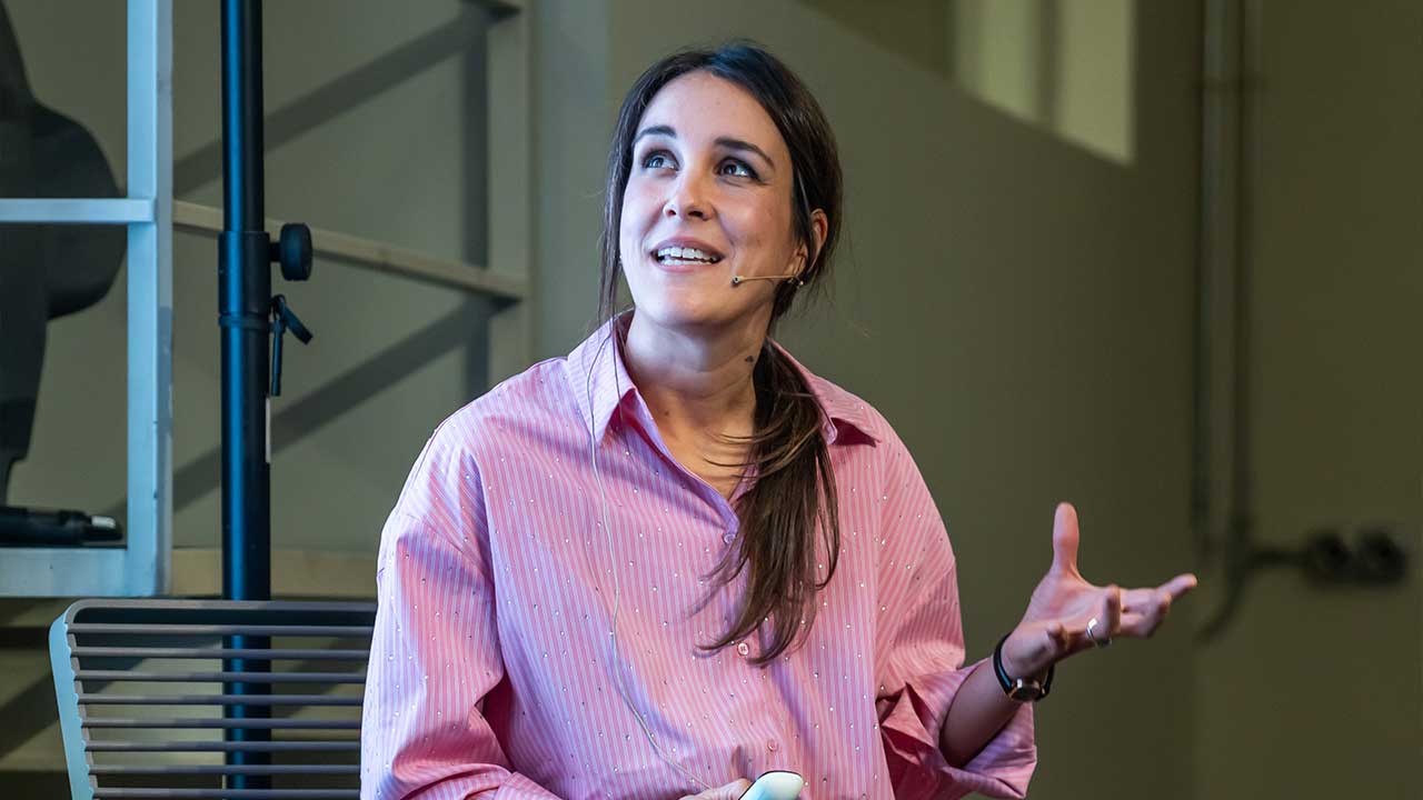 Rocío Pina, arquitecta y cofundadora de Enorme Studio